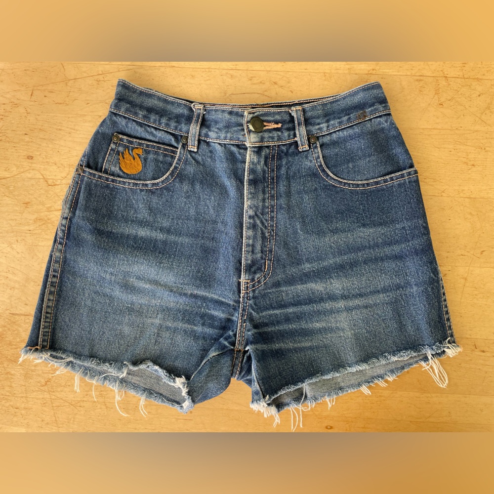 Vintage Gloria Vanderbilt for Murjani Jean Shorts - Size 6 - Picture 3 of 8